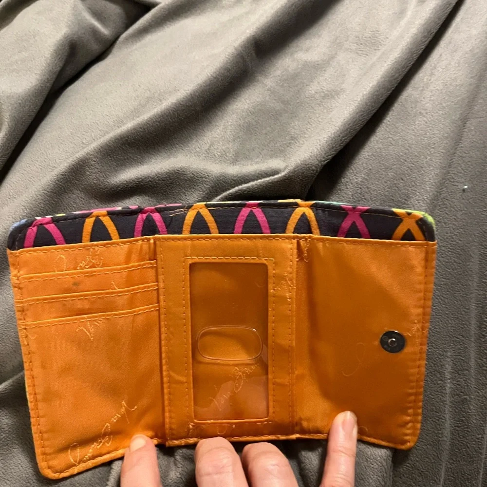 Vera Bradley wallet - Picture 3 of 4